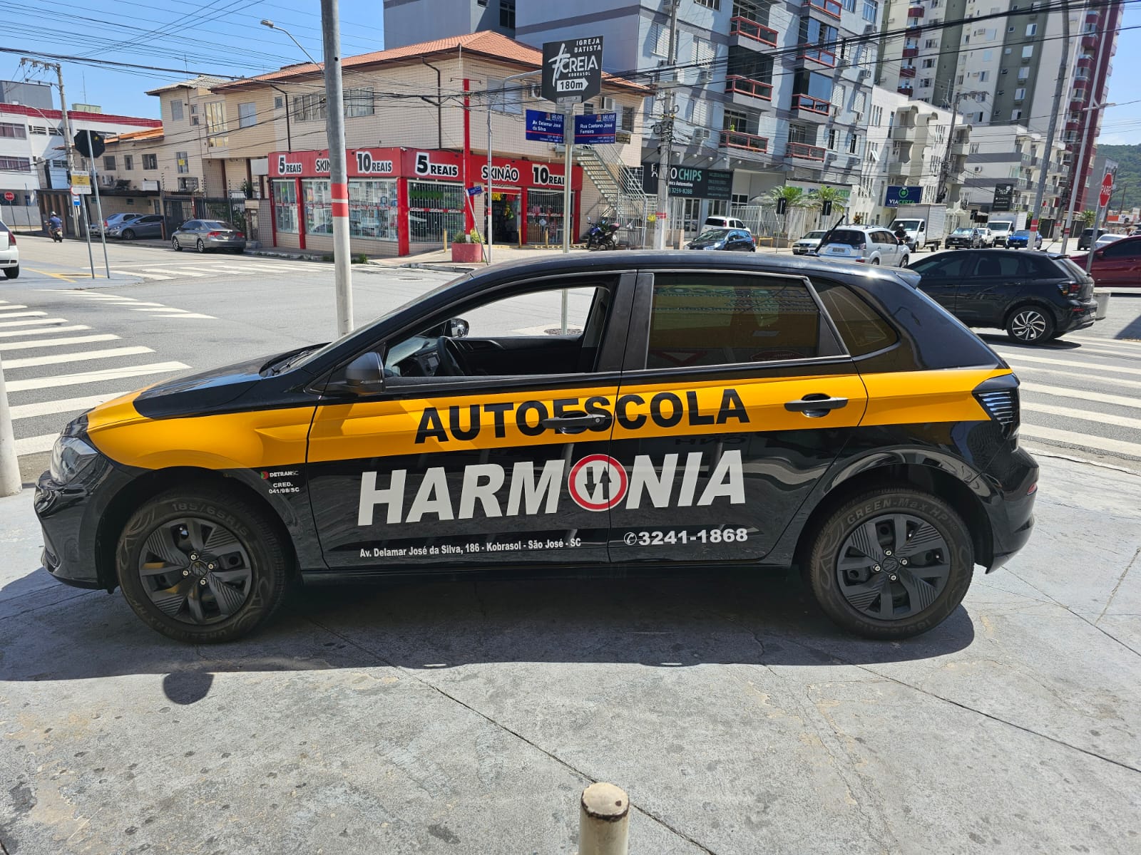 Autoescola São José - Carro Polo Lateral